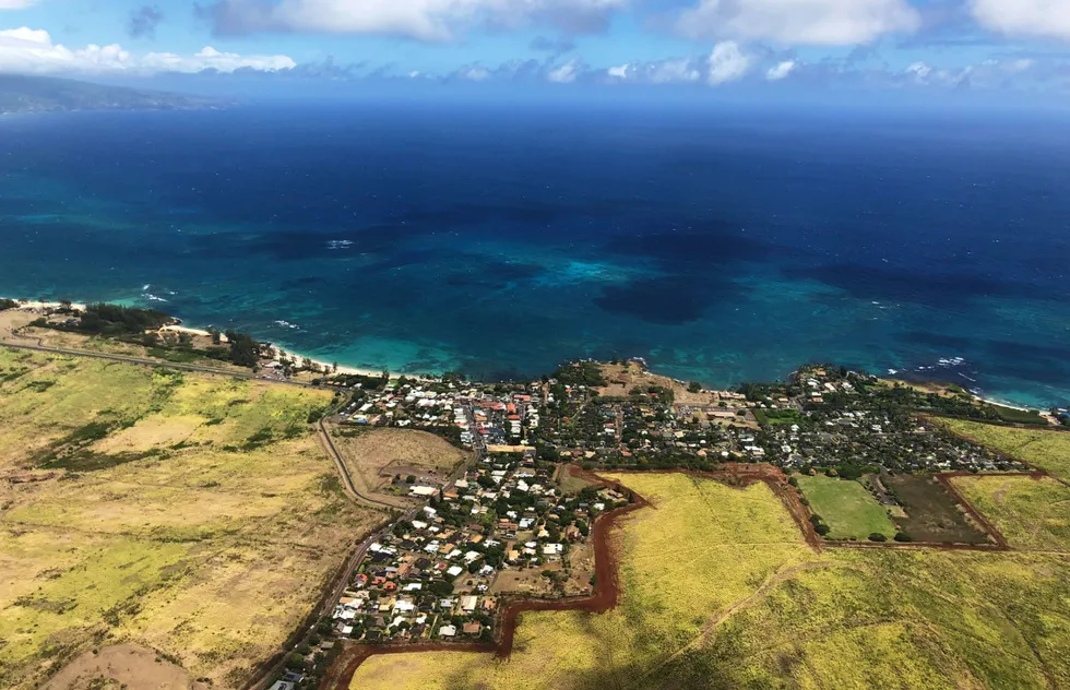 list of shopping, stores, boutiques destroyed in lahaina, maui fires