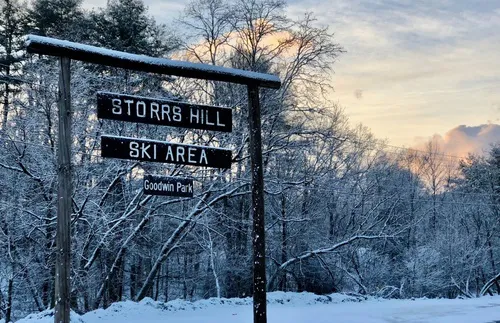 Thanks to a Donor, You Can Ski for Free all Winter at This Historic New England Spot | Frommer's